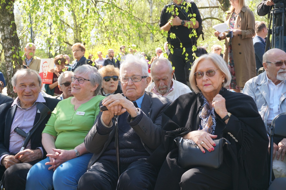 18 kwietnia warszawski park w okolicy Sejmu uroczyście otrzymał imię Tadeusza Mazowieckiego
