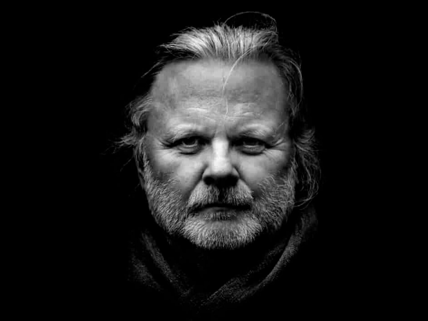 Bóg przychodzi w rozpaczy. Jona Fossego rozumienie wiary