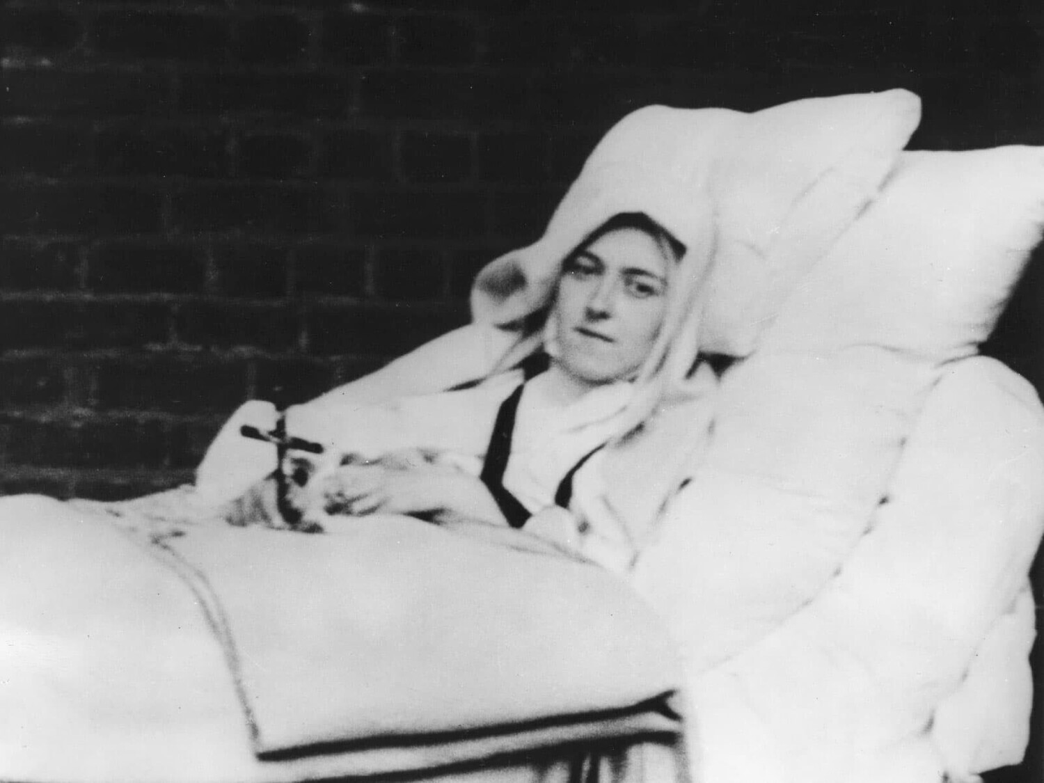 W nocy nicości. Adwent ze św. Teresą (4) Więź