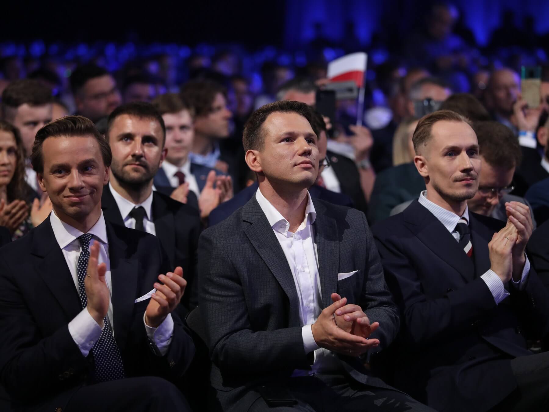 Korzystne warunki pogodowe czy umiejętności liderów? Konfederacja i przyczyny jej sukcesu